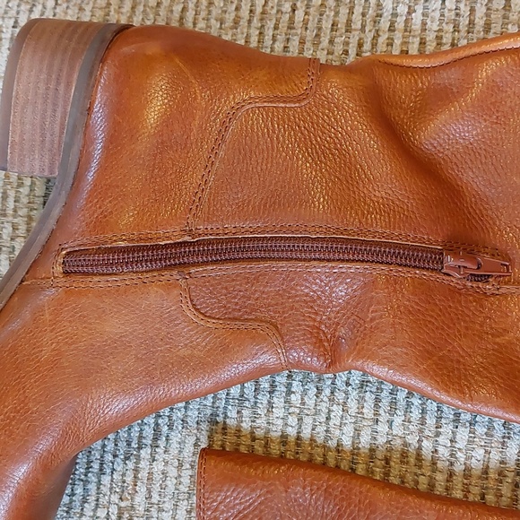 Nwt Lucky Brand Leather Boots - Picture 4 of 8